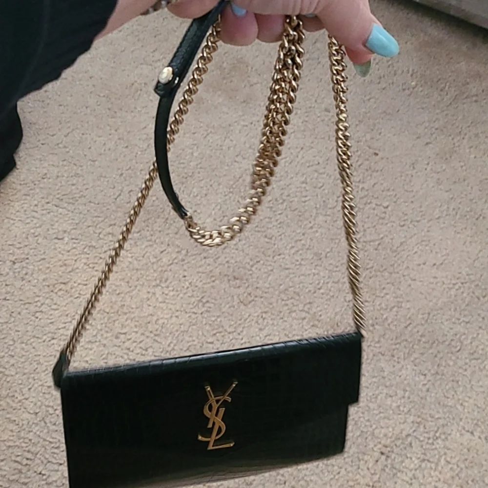 YSL wallet with added chains